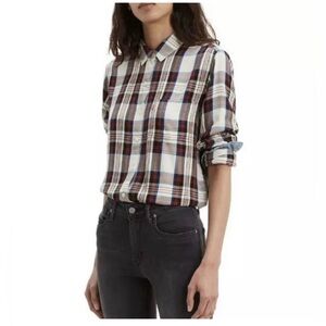 NWT Levi's Women's Ultimate Boyfriend Plaid Shirt